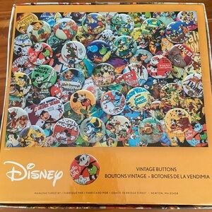 DISNEY VINTAGE BUTTONS 750 PIECE JIGSAW PUZZLE